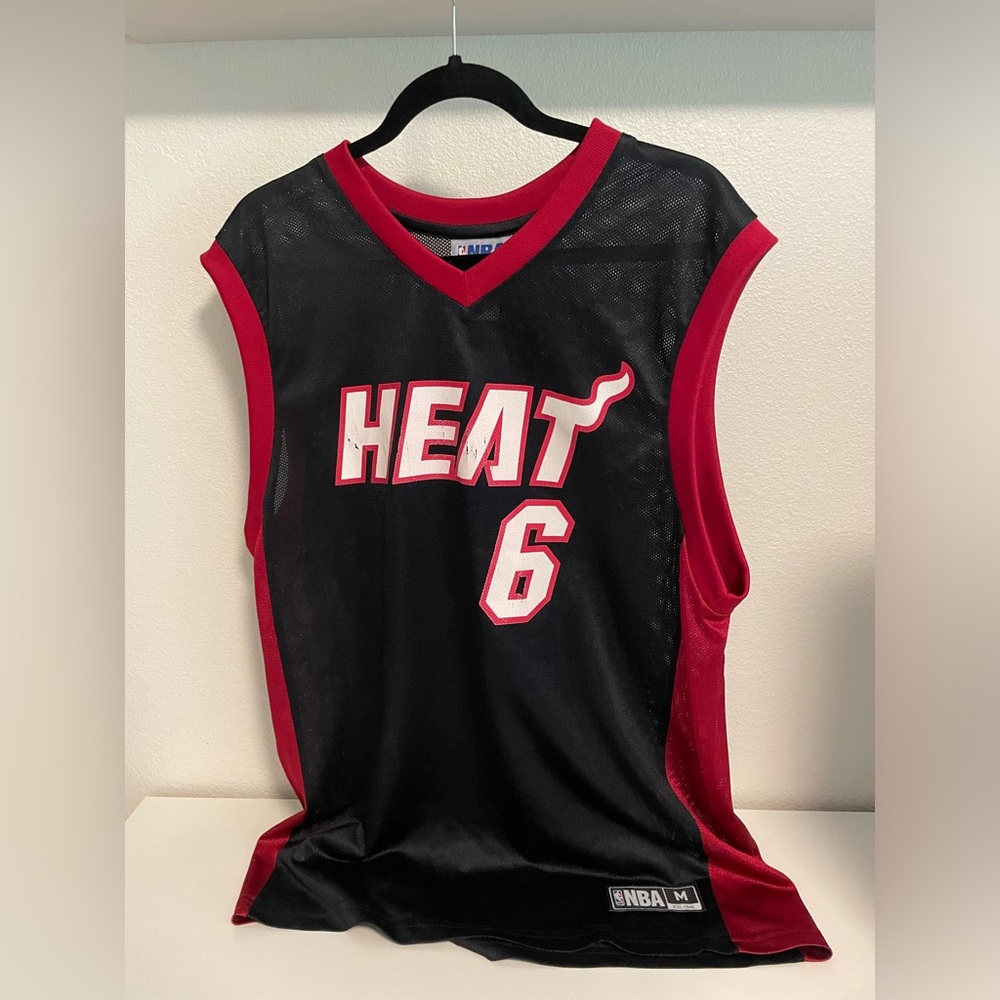 Men's NBA Miami Heat LeBron James #6 Pullover
Basketball Jersey Adult M